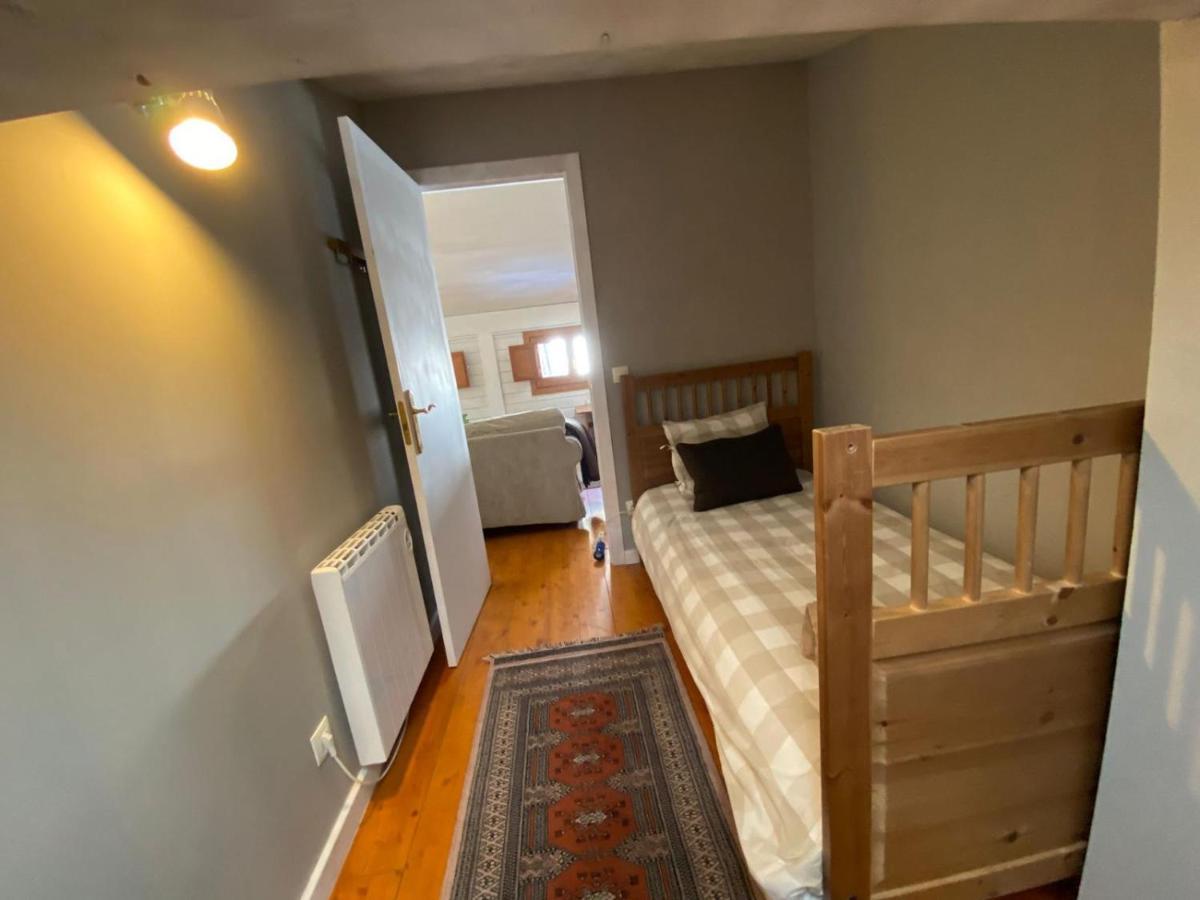 Acogedora Buardilla Duplex 6 Pax Apartment Incles Exterior photo